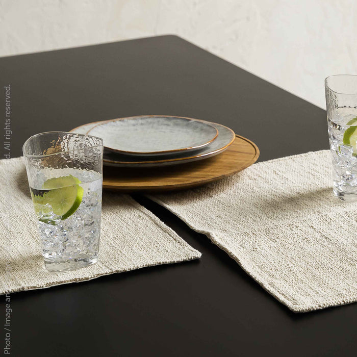 Capri™ placemat (loose: 18 x 14 in.)