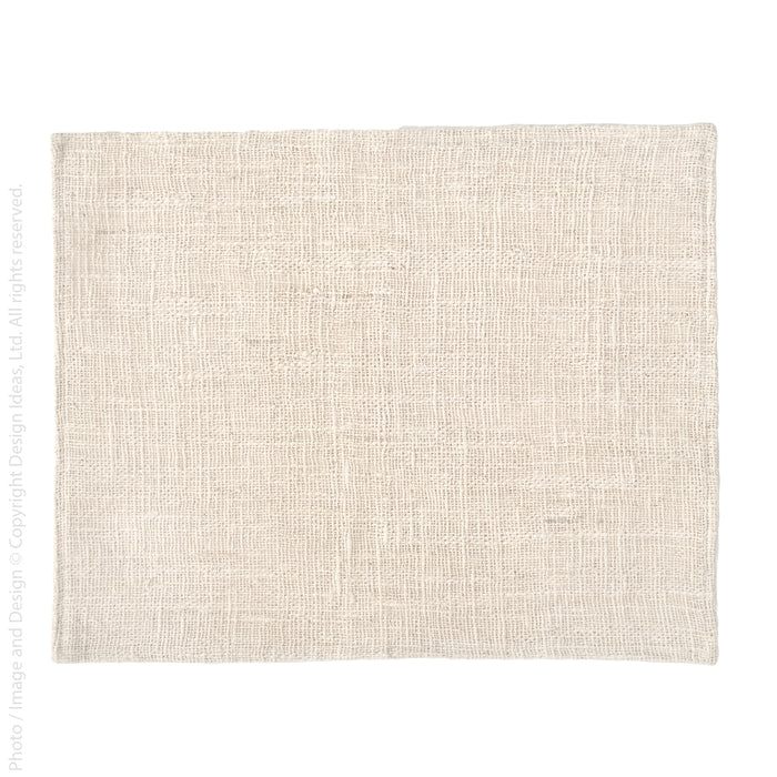 Capri™ placemat (loose: 18 x 14 in.)