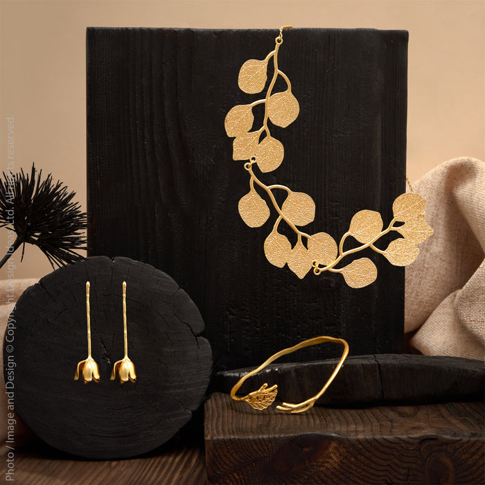 Bumi™ branch necklace