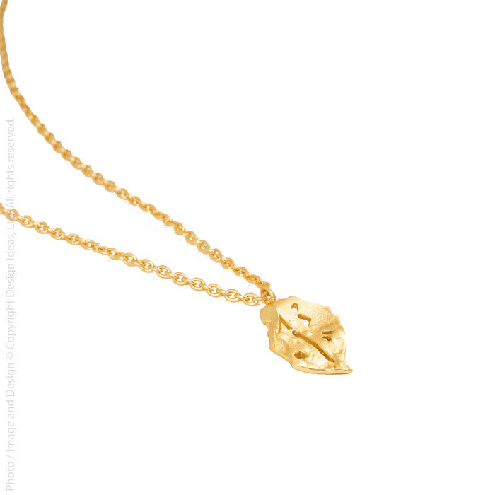 Bumi™ leaf necklace
