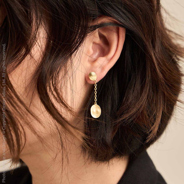 Bening™ drop earrings