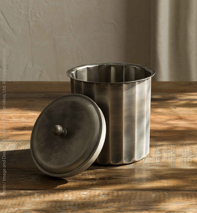 Revere™ ice bucket