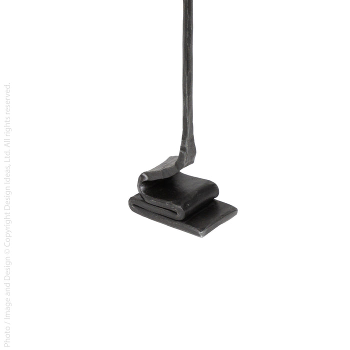 Maven™ taper holder (17.3 in)
