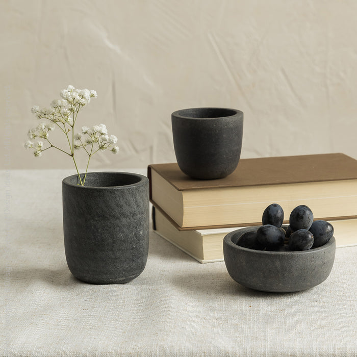 Hasten™ stone pot (3 dia. x 4 in.)
