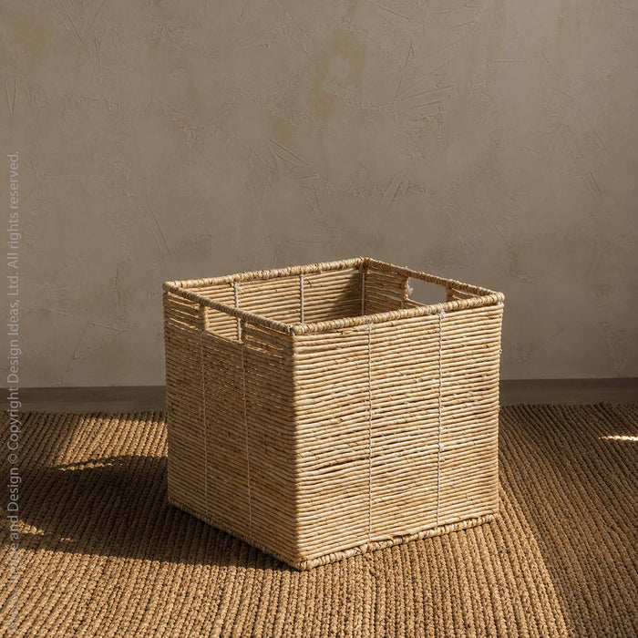 Maiz™ basket (13 x 13 x 13 in.)