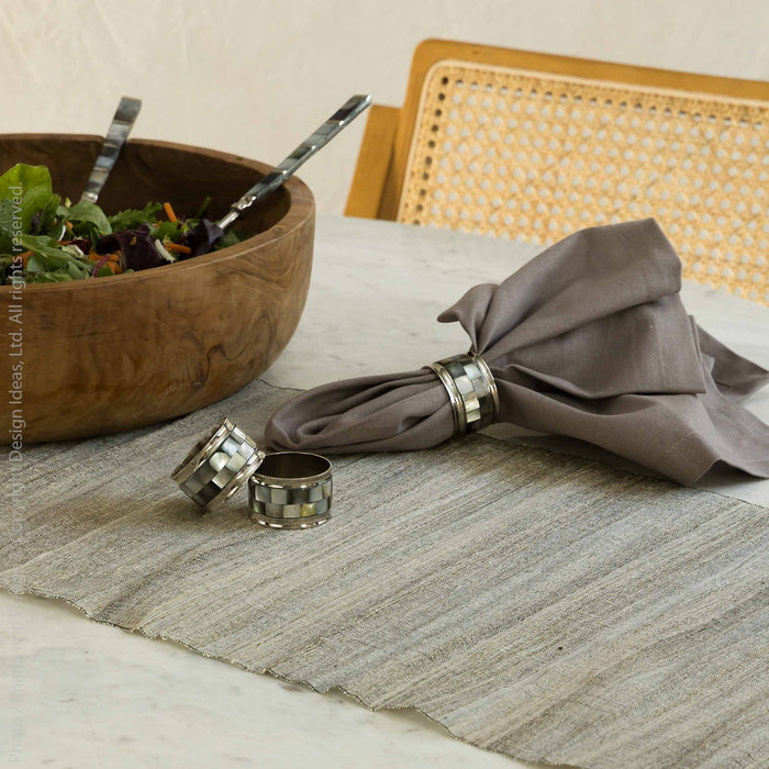 Abalon™ napkin rings (set of 4)