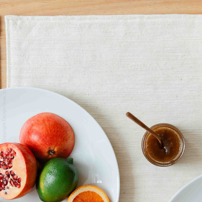 Capri™ placemat (tight: 18 x 14 in.)