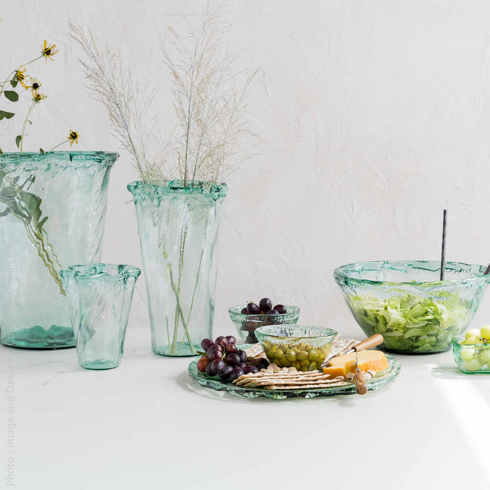 Nile River vase (13.8 in. - wave)