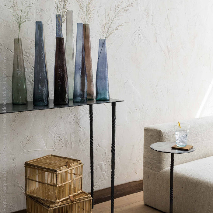 Floresta™ vase (21 in. - assorted)