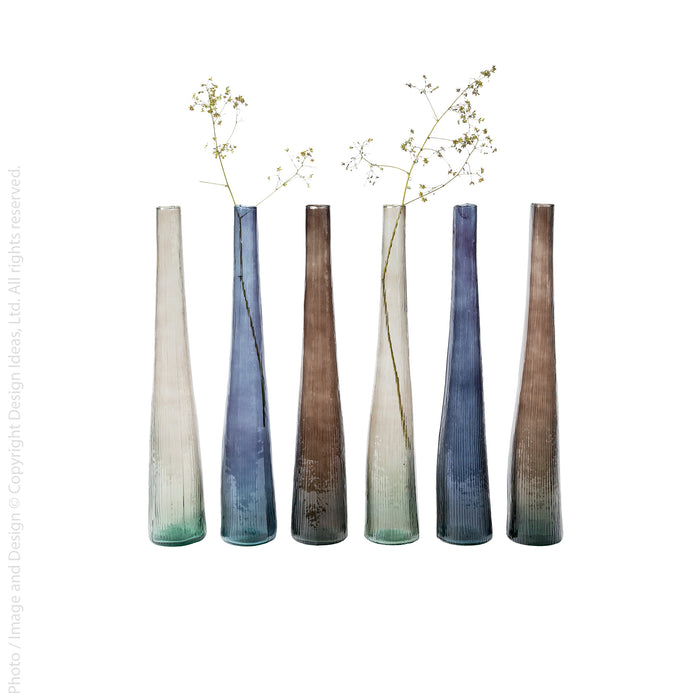 Floresta™ vase (21 in. - assorted)