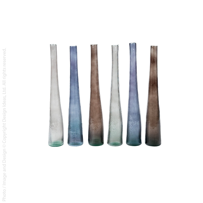 Floresta™ vase (23 in. - assorted)