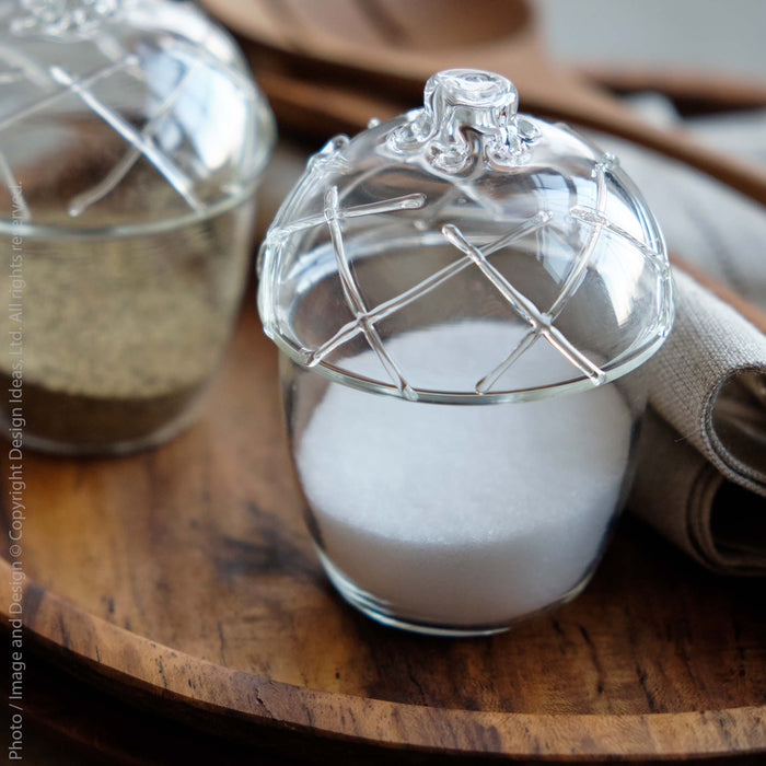 Nutty™ salt & pepper shakers