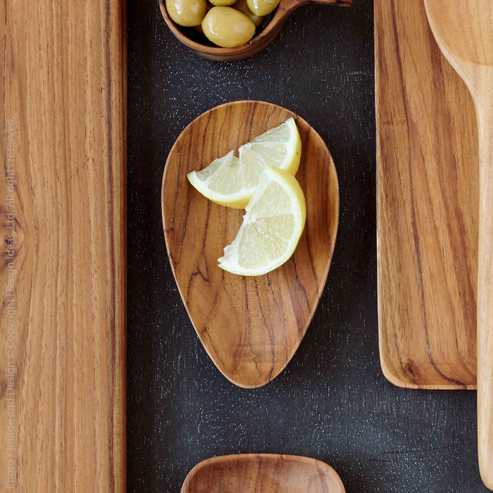 Chiku™ bowl (teardrop)