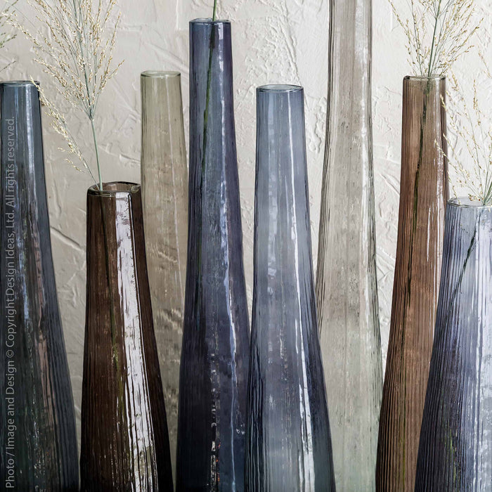 Floresta™ vase (23 in. - assorted)