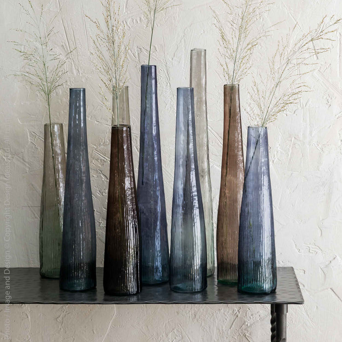 Floresta™ vase (21 in. - assorted)