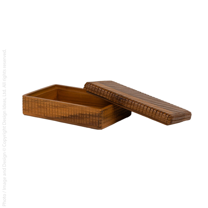 Aterra™ box x (8x5 in)