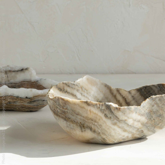 Stradella™ bowl (11.8 in)