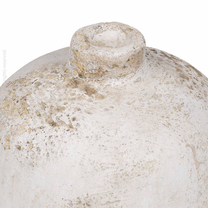 Solerno™ vase (9.1 dia x 12.6 in)
