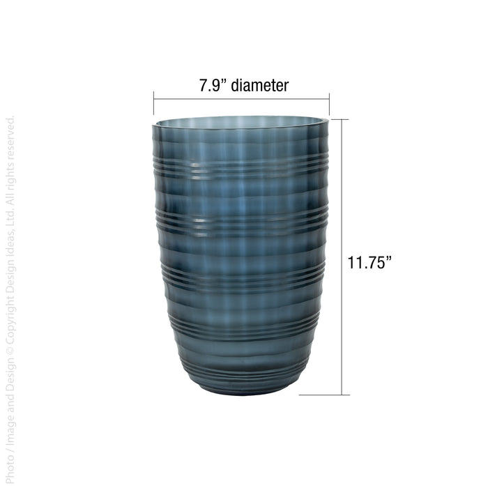 Travato™ candleholder