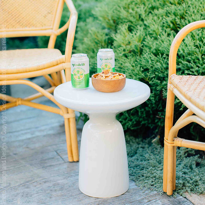 Venezia™ side table