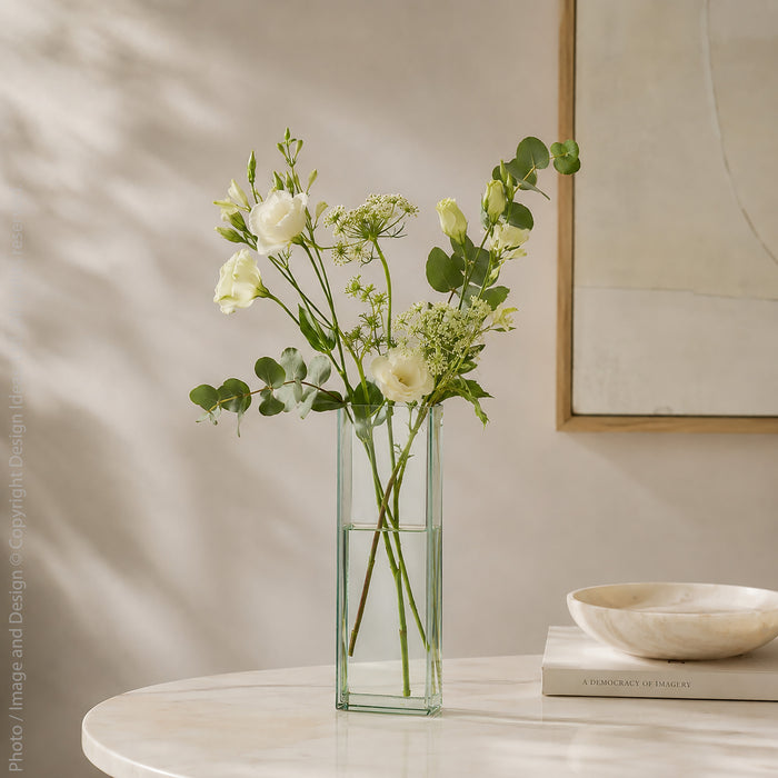 Vision™ vase (medium: rectangle)