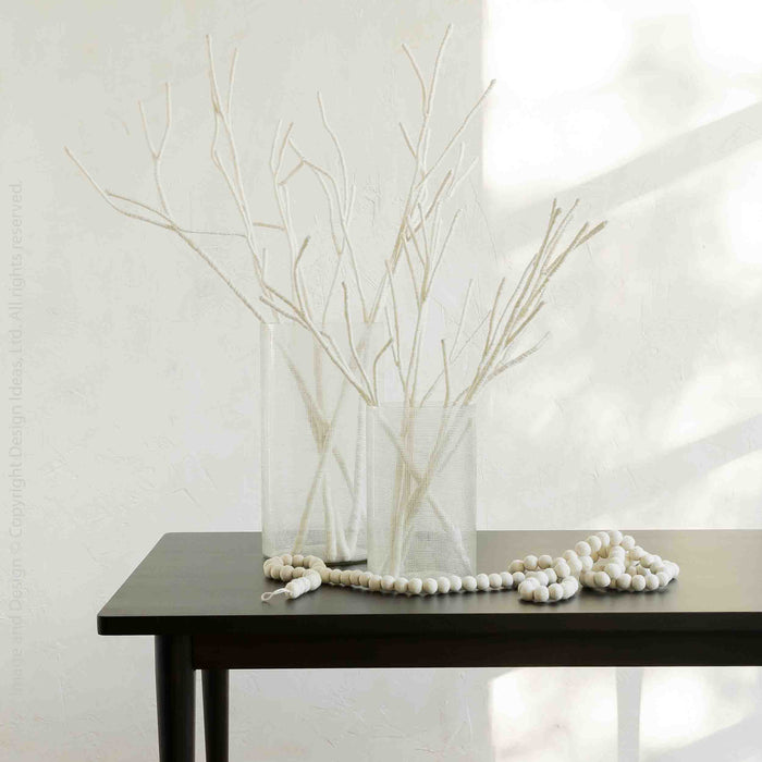 Lilliput™ garland (snowberry)