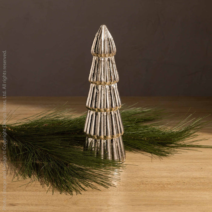 Norynne™ tree (12.2 in)