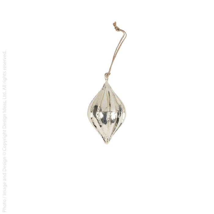 Norynne™ ornament (sola)