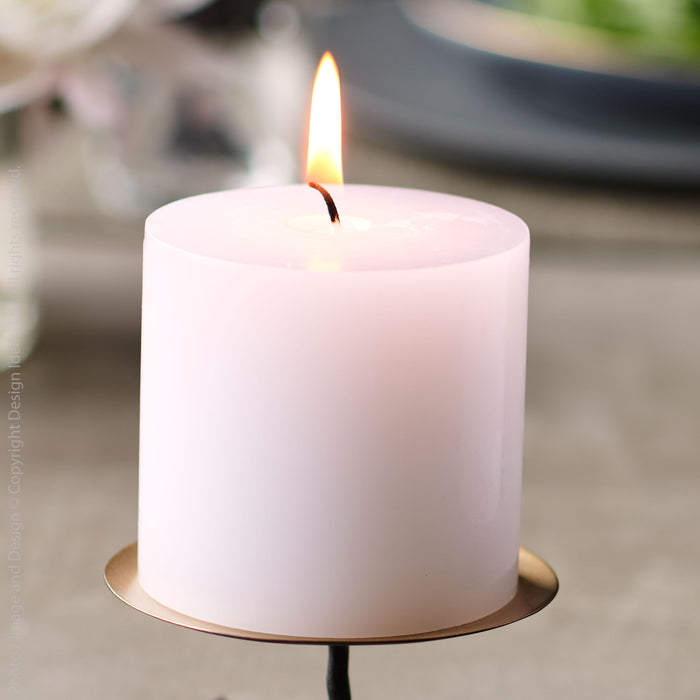 Pillar candle (3 x 3)