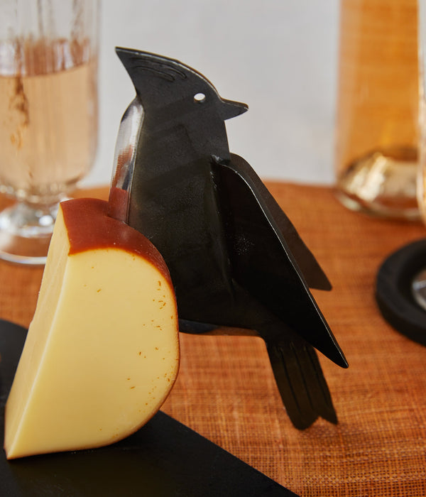 Cardinal cheese blade