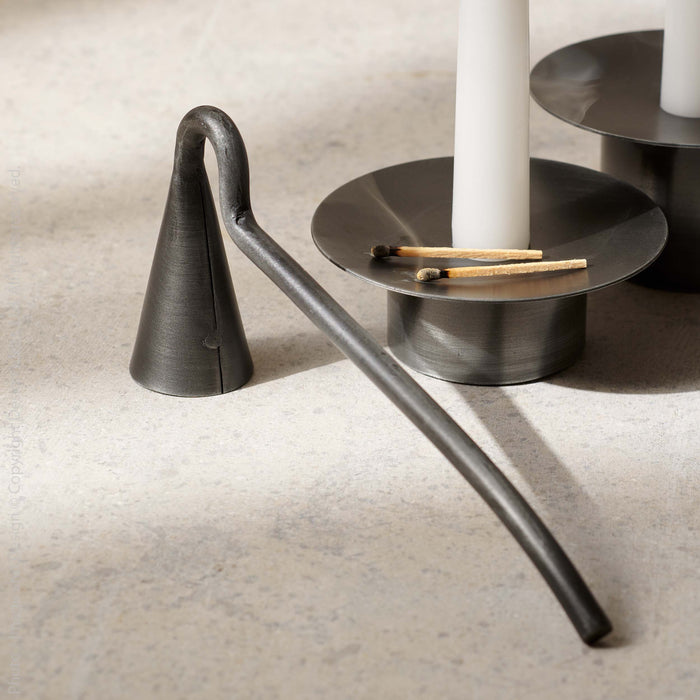 Jasper™ candle snuffer