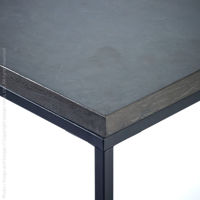 Pietra™ side table (rectangle: cement)