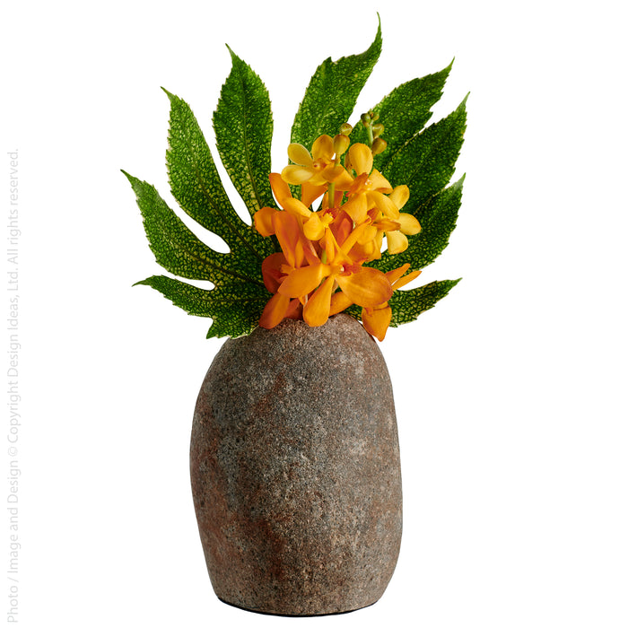 Stoneshard™ vase (4 x 6 x 6 in.)