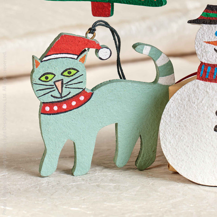 Sugarplum™ ornament (cat)